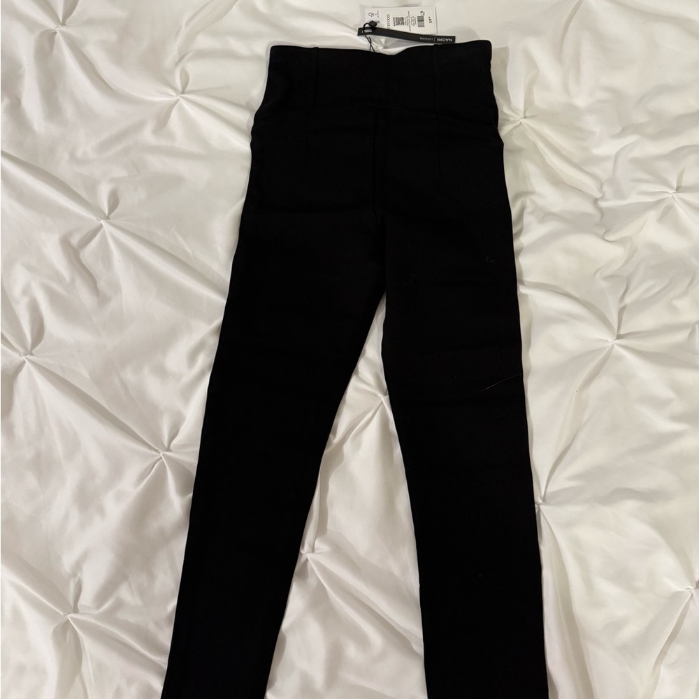 Dynamite Black Leggings